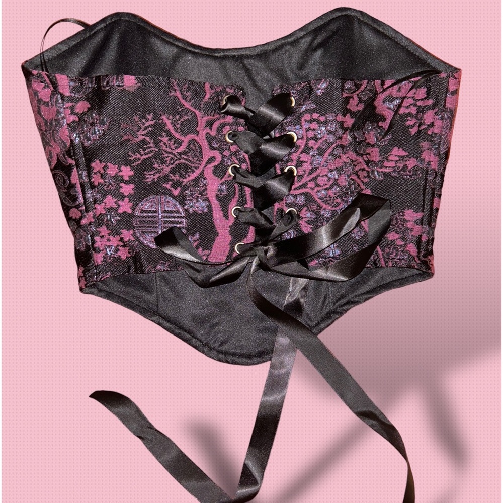 Black and pink ribbon tie up corset - Picture 2 of 2
